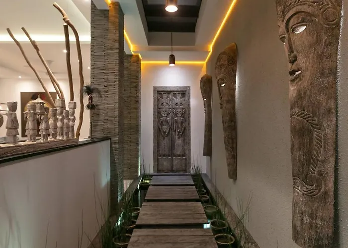 Amazing 4 Bedroom With Garden, Pool In Вилла Семиньяк
