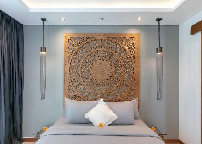 Amazing 4 Bedroom With Garden, Pool In Семиньяк