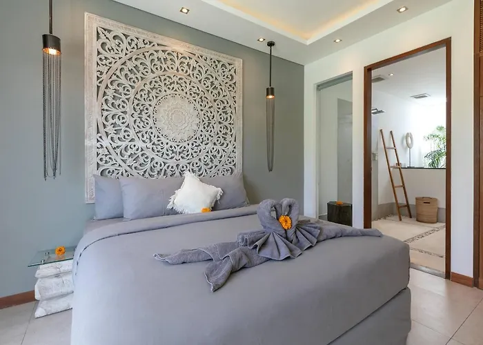 Amazing 4 Bedroom With Garden, Pool In * Семиньяк