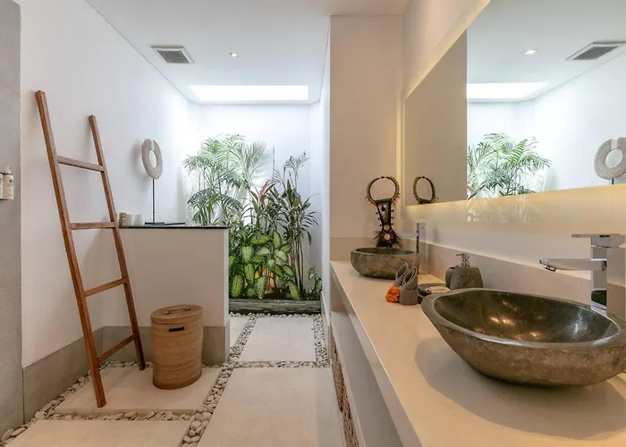 Amazing 4 Bedroom With Garden, Pool In Вилла *